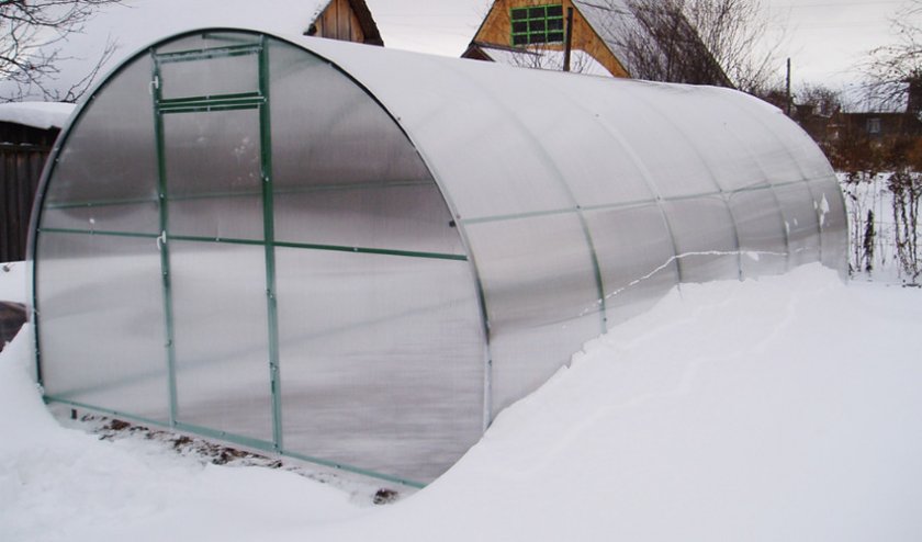 Теплица зимой Теплица зимой