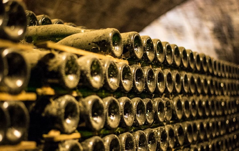 Хранение шампанского