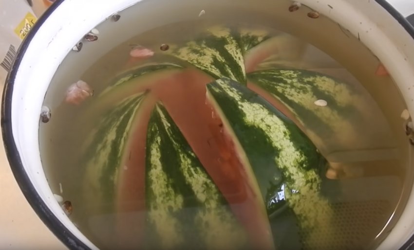 Соленый арбуз – кулинарный рецепт