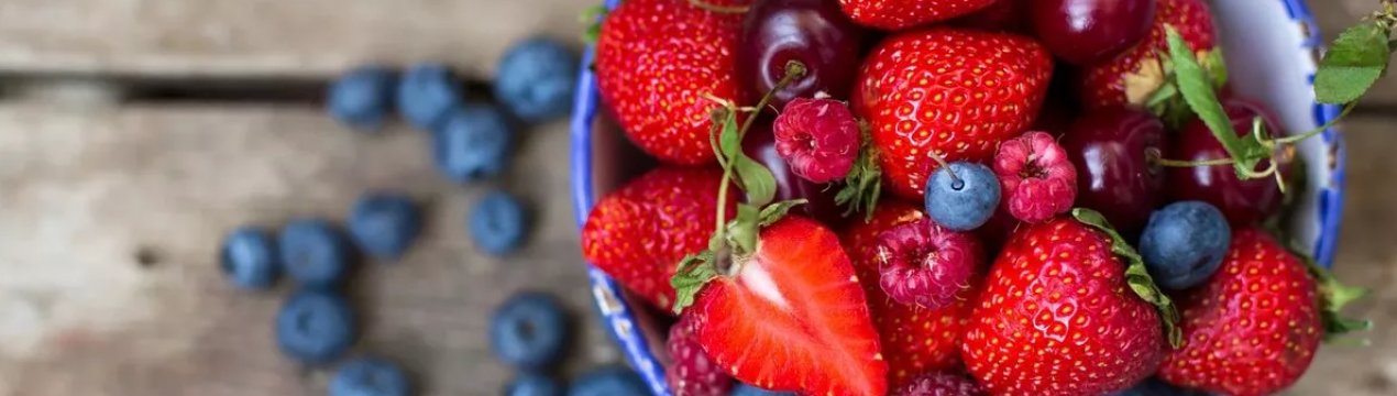 Херсонські фермери зібрали 9 тисяч тонн плодів та ягід