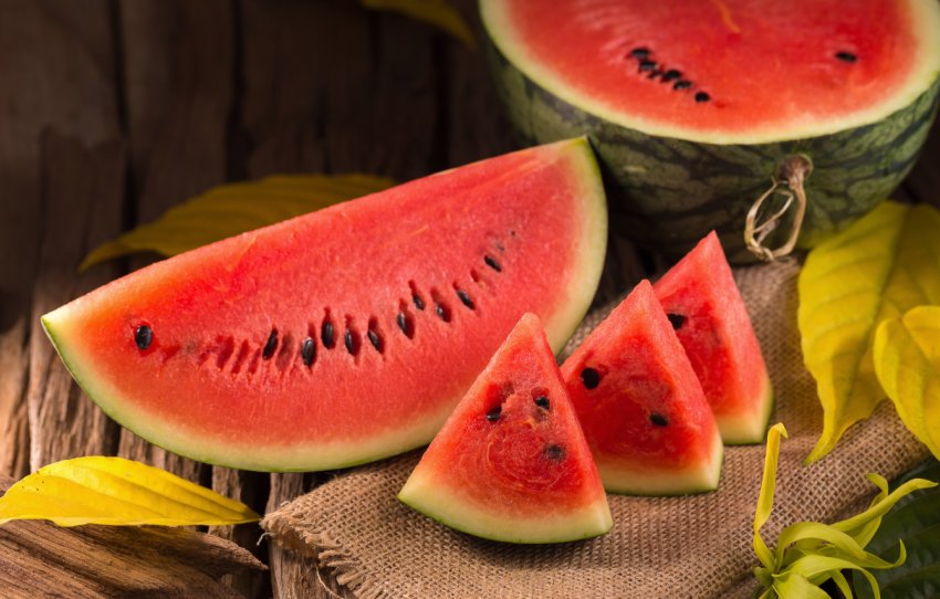 Російські аграрії закликають призупинити імпорт баштанних і фруктів Російські аграрії закликають призупинити імпорт баштанних і фруктів