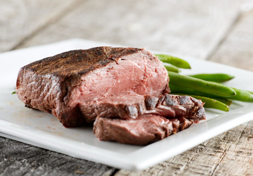 Китайці дегустують панамську яловичину Китайці дегустують панамську яловичину