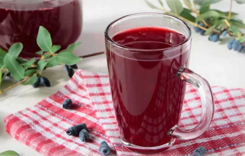Напій з жимолості