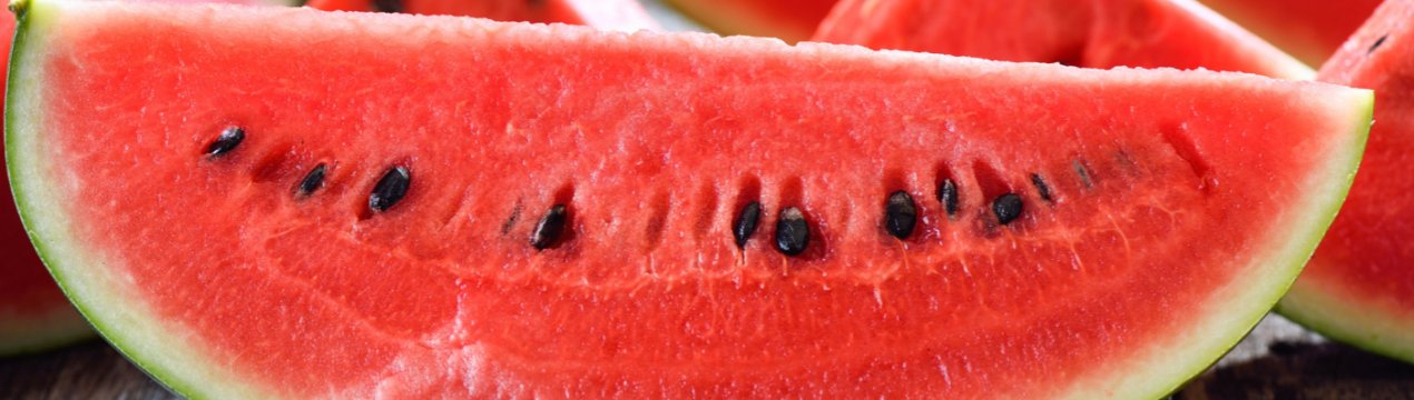 У цьому сезоні на оптовому ринку у Львові продано майже 3 тисячі тонн кавунів