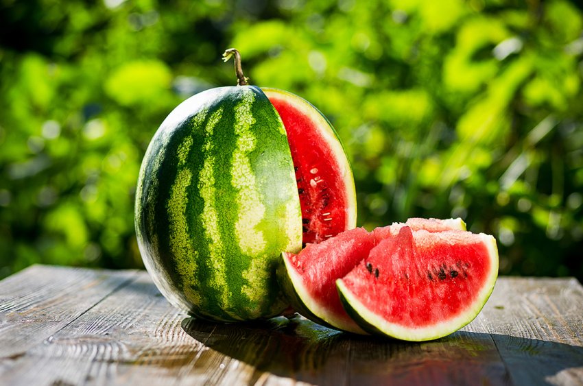 В цьому сезоні на оптовому ринку у Львові продано майже 3 тисячі тонн кавунів В цьому сезоні на оптовому ринку у Львові продано майже 3 тисячі тонн кавунів