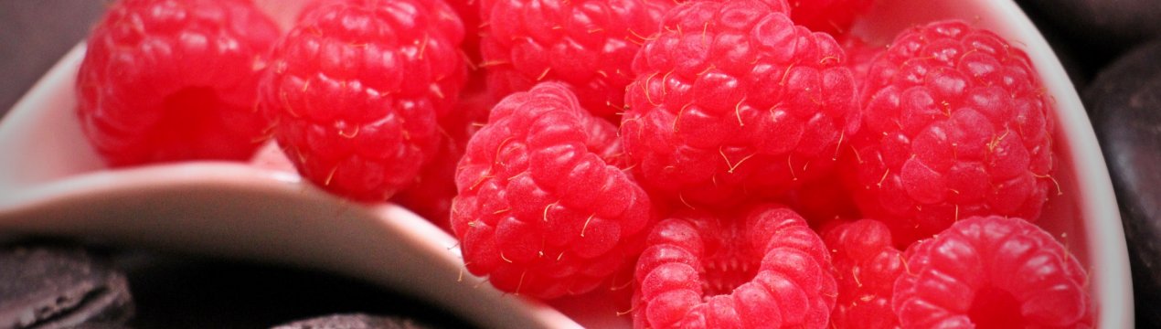 Рясні опади змусили російську малину істотно подорожчати