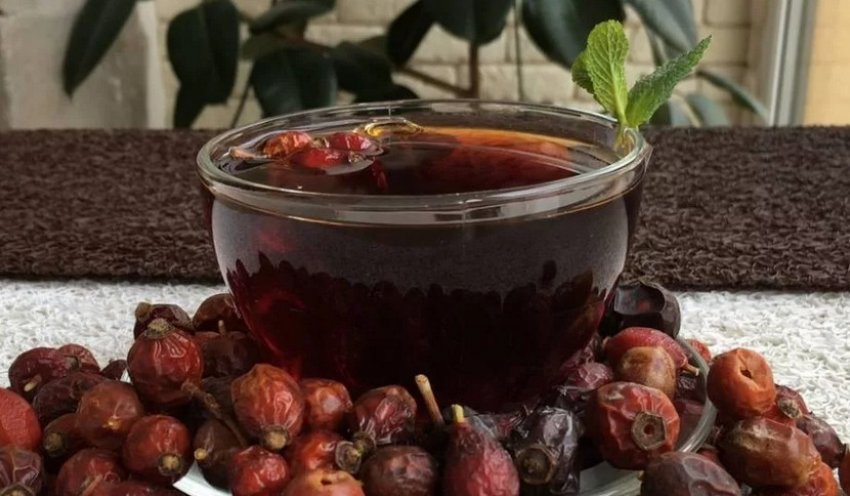 Відвар з шипшини