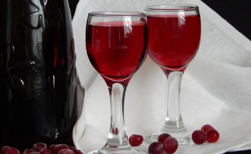 Журавлина на спирту Журавлина на спирту