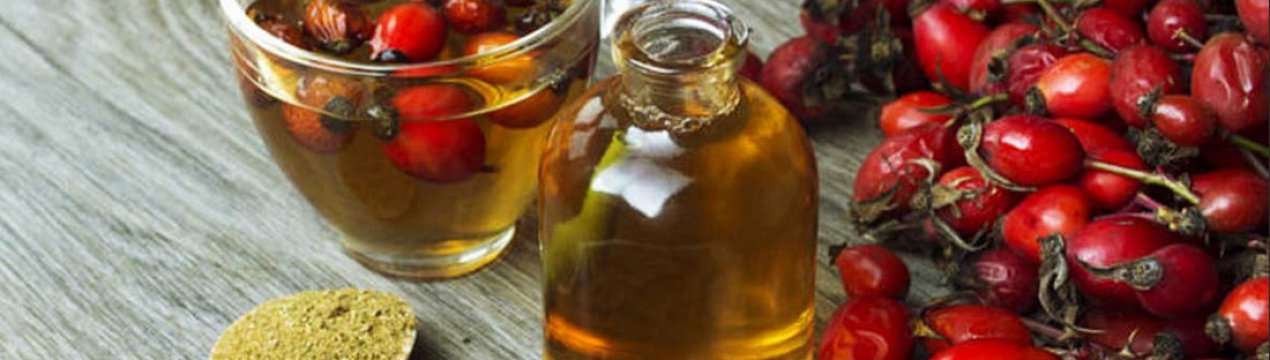 Масло шипшини для особи: застосування в косметології