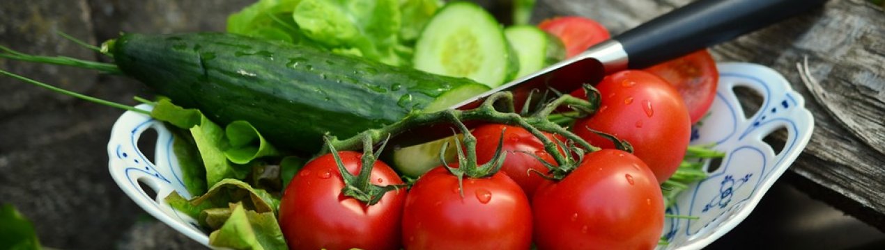В Україні дорожчають томати і огірки дешевшають