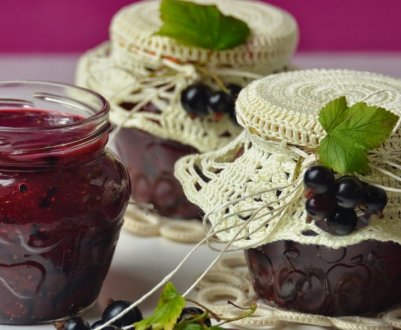 Рецепти приготування варення з чорної смородини та малини