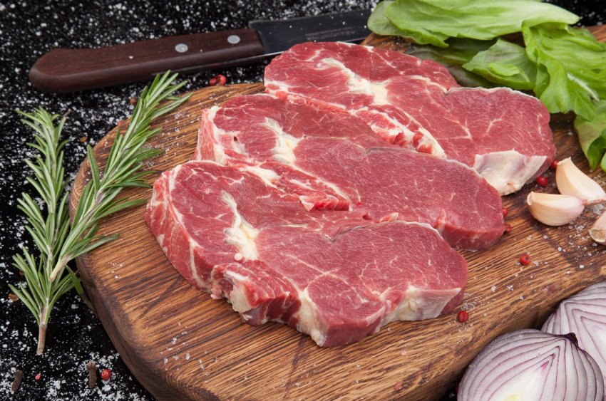 На благо людства: лондонських студентів позбавили яловичини На благо людства: лондонських студентів позбавили яловичини