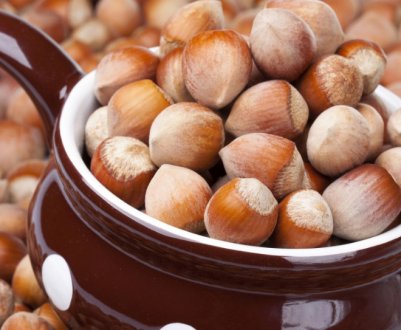 Рецепт приготування фундука в карамелі