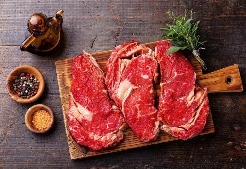 За рік з російського ринку вилучили понад 400 тонн зараженого бактеріями м'яса За рік з російського ринку вилучили понад 400 тонн зараженого бактеріями м'яса