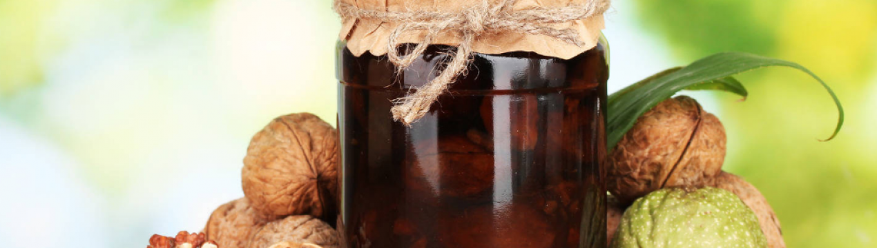 Приготування варення з волоських горіхів із содою