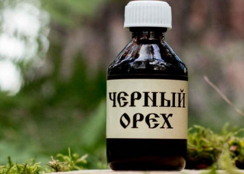 Корисні і шкідливі властивості масла чорного горіха