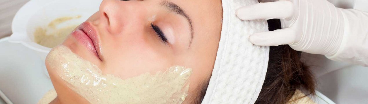 Маска з мигдалевого масла для обличчя