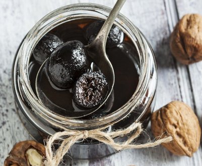 Приготування горіхового варення по-вірменськи