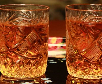 Приготування коньяку на мигдалі