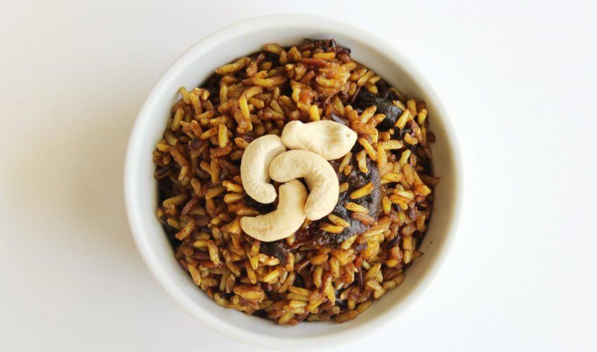 Поживний сніданок з кешью Поживний сніданок з кешью