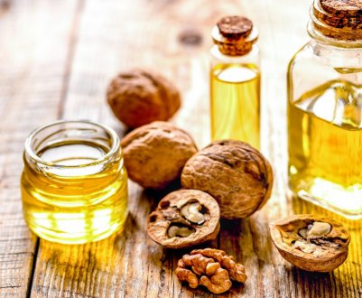 Як приймати масло волоського горіха для поліпшення стану волосся