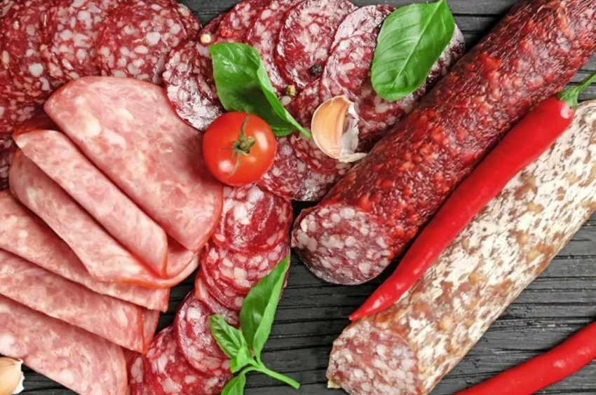 Єдине в Україні господарство практикує безвідходне виробництво ковбас Єдине в Україні господарство практикує безвідходне виробництво ковбас