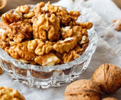 Що буде, якщо переїсти багато волоських горіхів