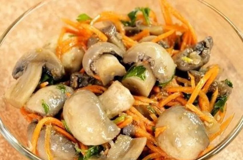 Салат із корейською морквою