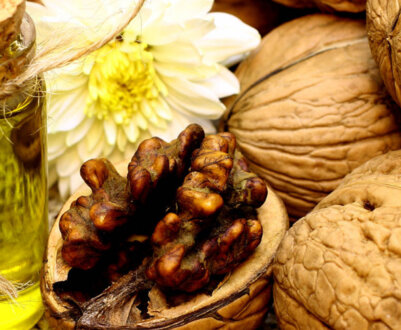 Для чого використовують олію волоського горіха: шкода і користь продукту