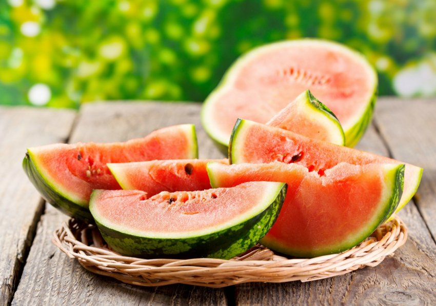 Російські дині і кавуни можуть бути небезпечні для здоров'я Російські дині і кавуни можуть бути небезпечні для здоров'я
