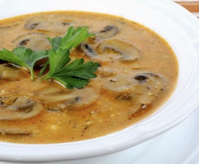 Смачний рецепт супу з печериць