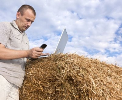 Українські фермери зможуть скаржитися на рейдерів онлайн