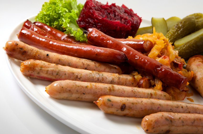 Німецький виробник м'яса хоче замінити овочами 50% продукції Німецький виробник м'яса хоче замінити овочами 50% продукції