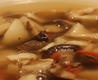 Рецепт смачного грибного супу із заморожених печериць