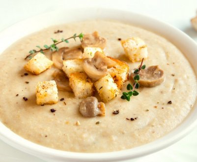 Смачний рецепт супу-пюре з печериць з картоплею