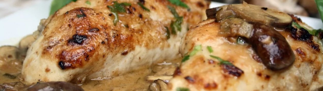 Смачний рецепт курячої грудки з грибами в духовці