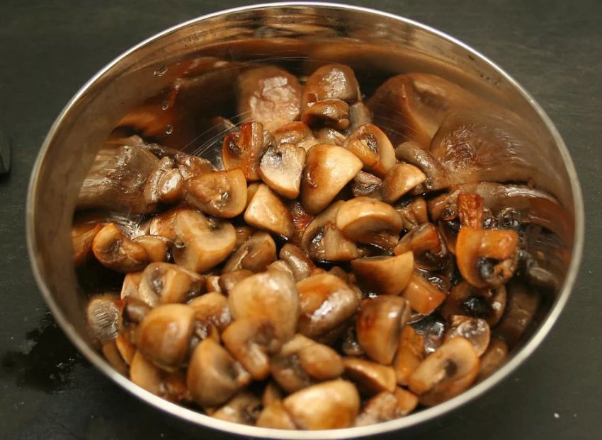 Гриби перед смаженням Гриби перед смаженням