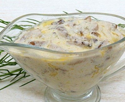 Підлива з глив з глив з вершками та цибулею: рецепт