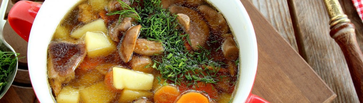 Смачний рецепт супу з грибами в мультиварці