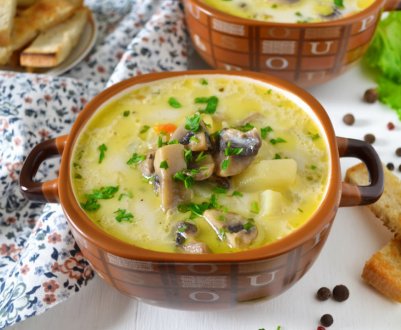 Рецепт смачного супу з печериць у мультиварці