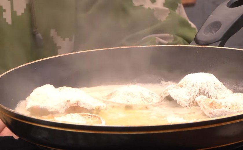 Как готовить грибы рыжики: что делать, как жарить, варить и чистить ( 21 фото){q}