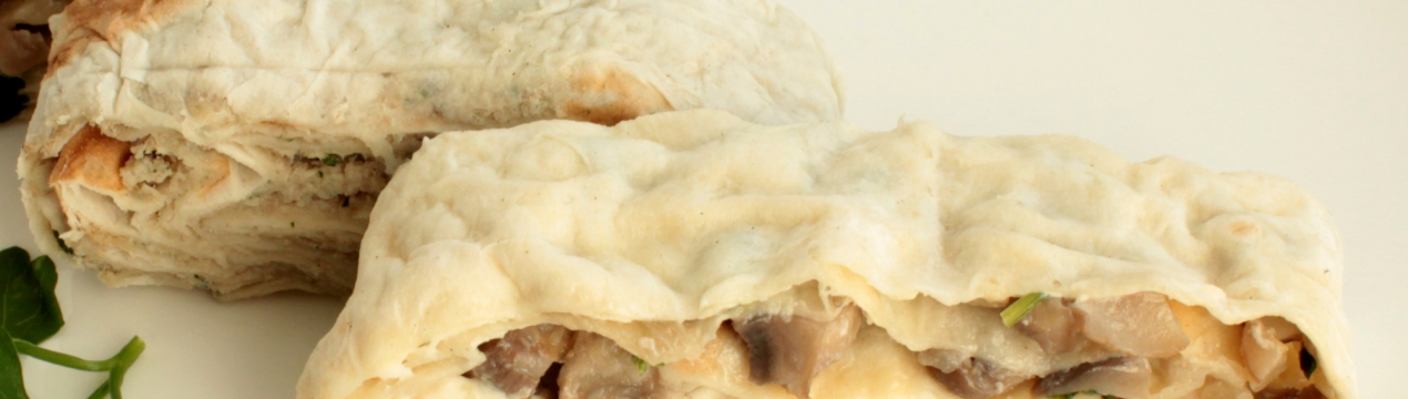 Рецепти рулету та пирога з лаваша з печерицями