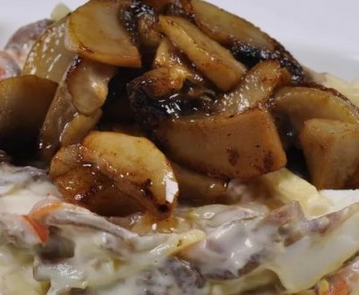 Рецепти смачних салатів зі смаженими печерицями