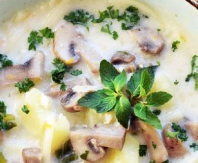 Смачний рецепт грибного супу з печерицями, сиром і вершками