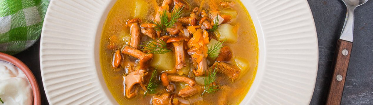 суп с морожеными лисичками. . суп с морожеными лисичками фото. суп с морожеными лисичками-. картинка суп с морожеными лисичками. картинка . Суп из лисичек замороженных – частый гость на обеденном столе. Приготовление этого грибного супа не займет много времени. Замороженные лисички варятся достаточно быстро, не теряя свой аромат и цвет.