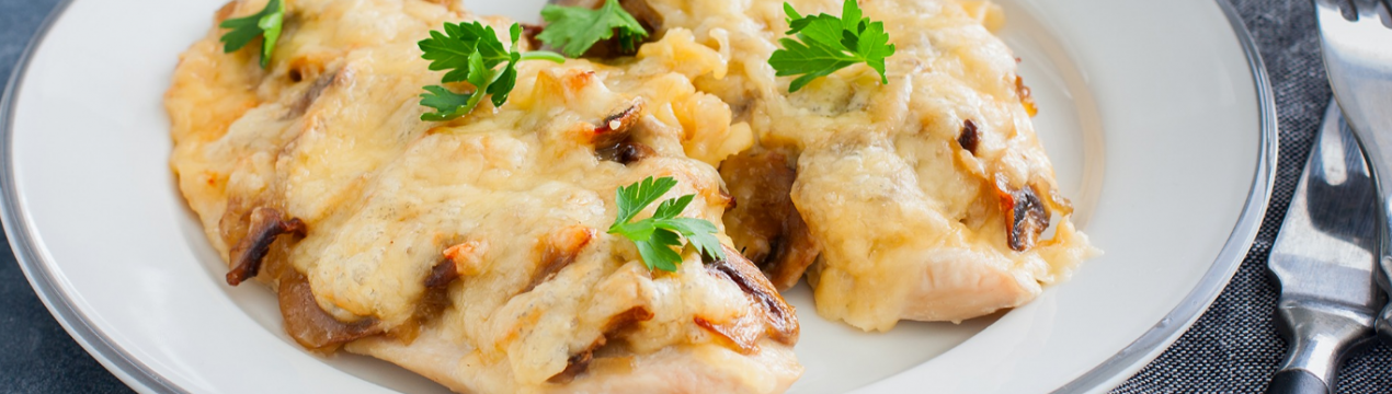 Як готувати філе курки з грибами у вершках