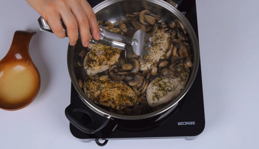 Курица в сливках в духовке с грибами рецепт с фото пошагово и видео