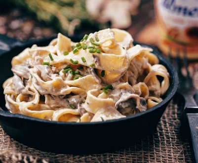 Рецепт смачної пасти з грибами у вершковому соусі