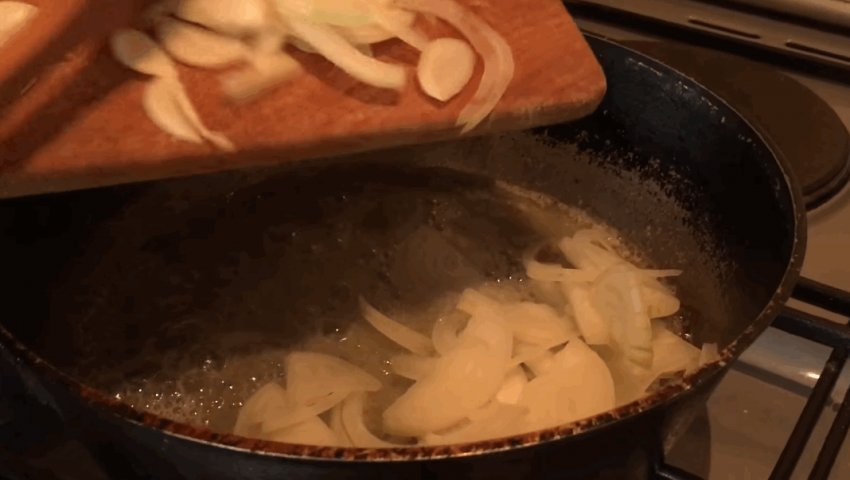 приготовить лисички вкусно и просто на сковороде. Смотреть фото приготовить лисички вкусно и просто на сковороде. Смотреть картинку приготовить лисички вкусно и просто на сковороде. Картинка про приготовить лисички вкусно и просто на сковороде. Фото приготовить лисички вкусно и просто на сковороде