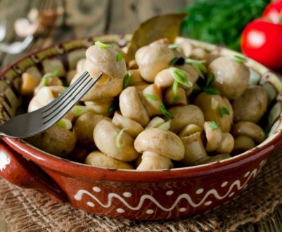 Мариновані печериці нашвидкуруч